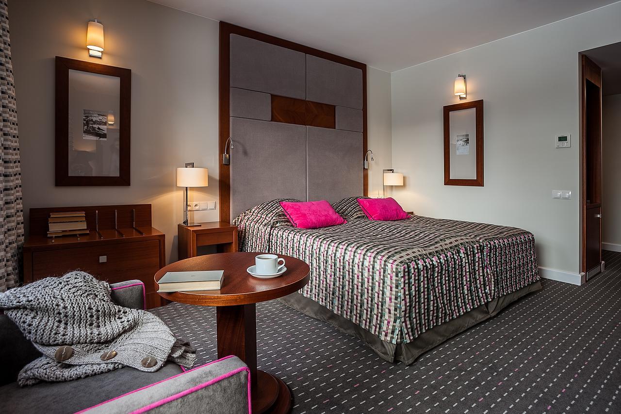Hotel Spa Dr Irena Eris Криница-Здруй Екстериор снимка